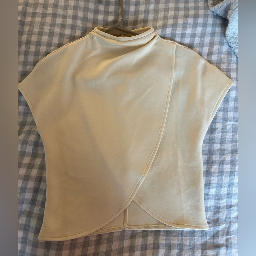 Cream Short Sleeve top
